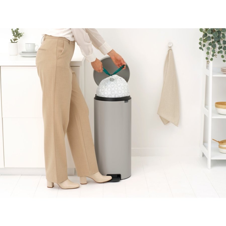 Brabantia Newlcon Pedalspand 30 L, Lysegr�
