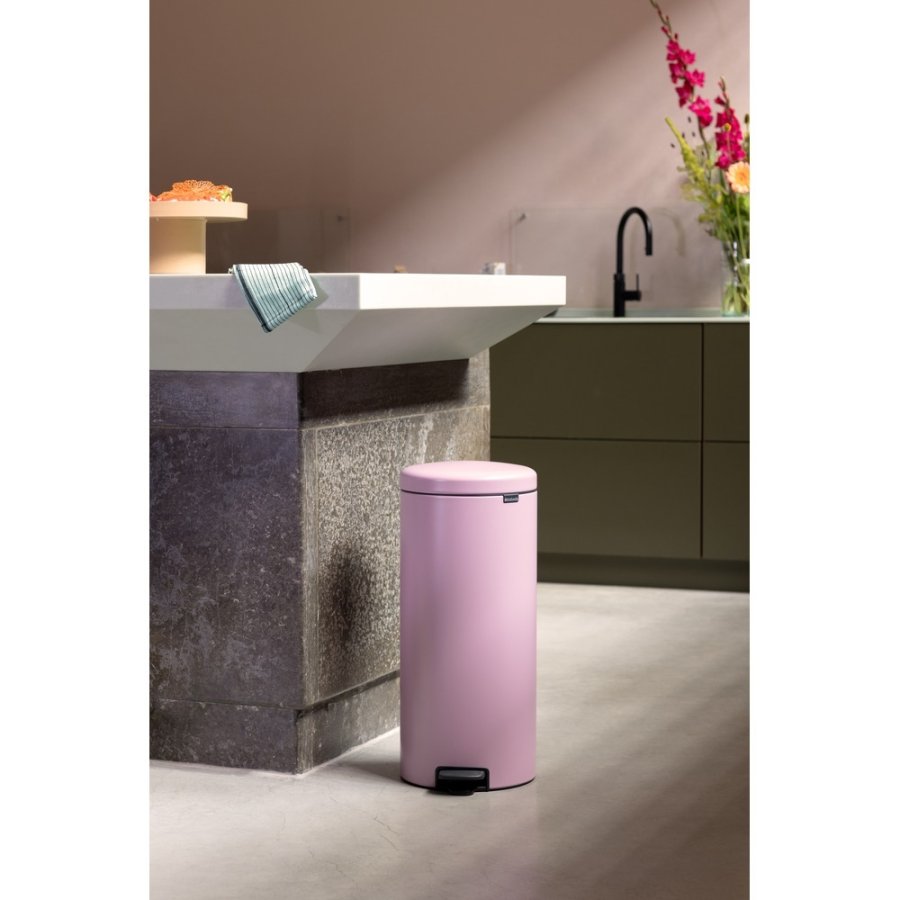 Brabantia Newlcon Pedalspand 30 L, Lilac Pink