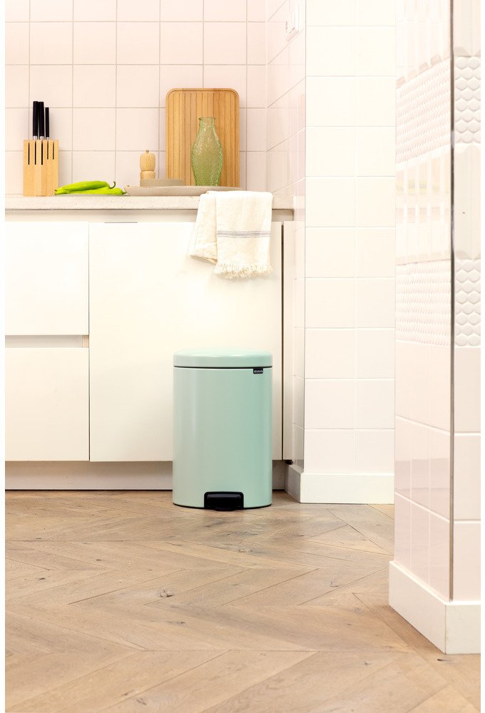 Brabantia Newicon Pedalspand 12 L, Jade Green