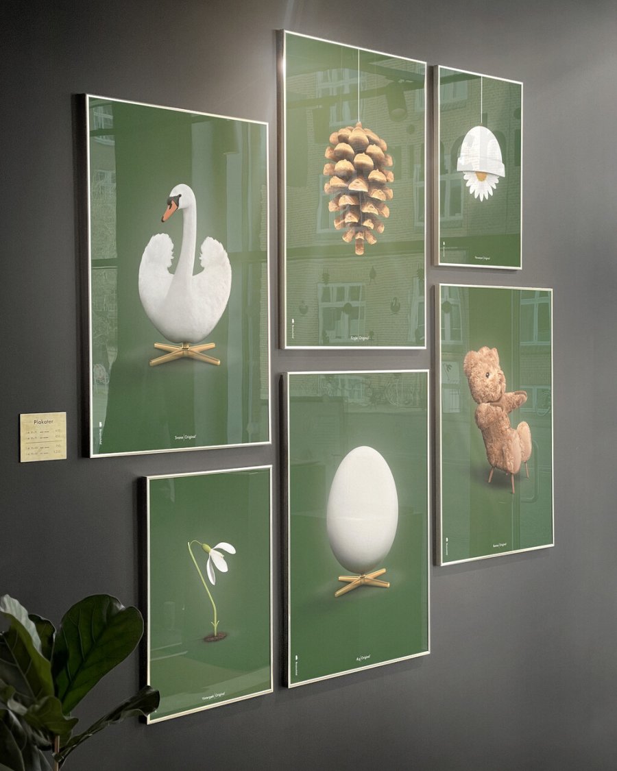 Brainchild The Swan Poster 50x70 cm, Grn