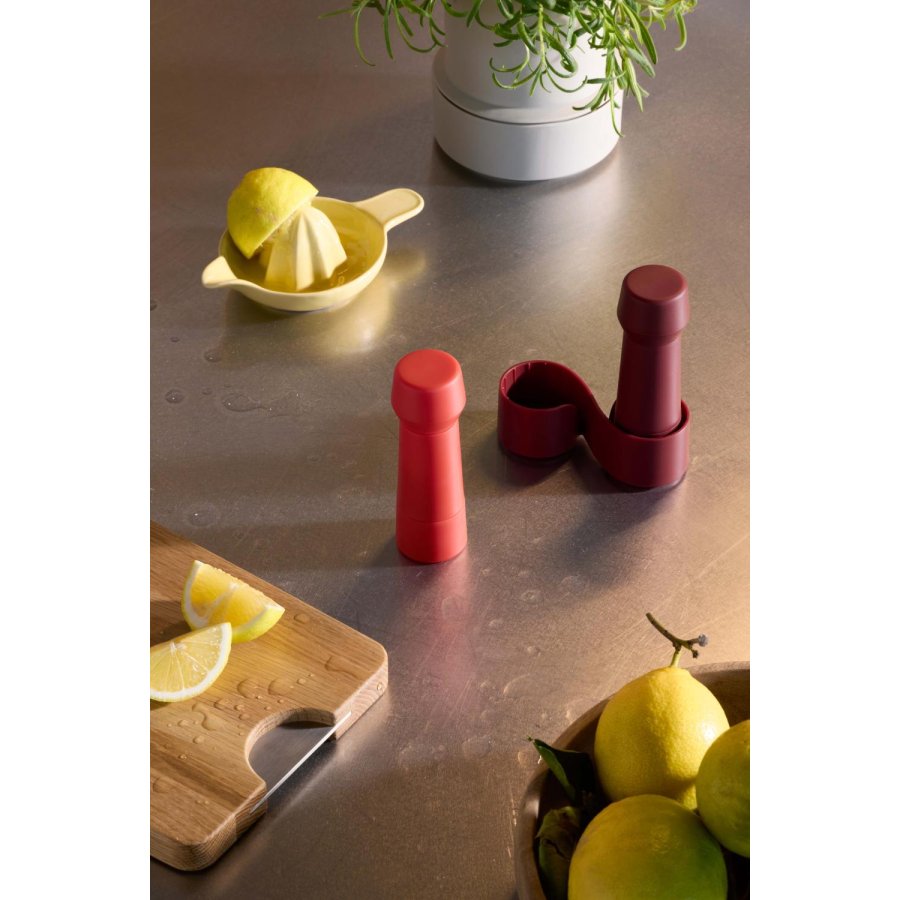 CrushGrind Amsterdam To-Go Kv�rns�t H11 cm, Burgundy/Bright Red