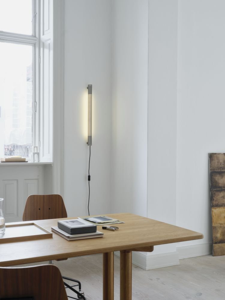 GEJST RADENT Wandleuchte 70 cm, Messing