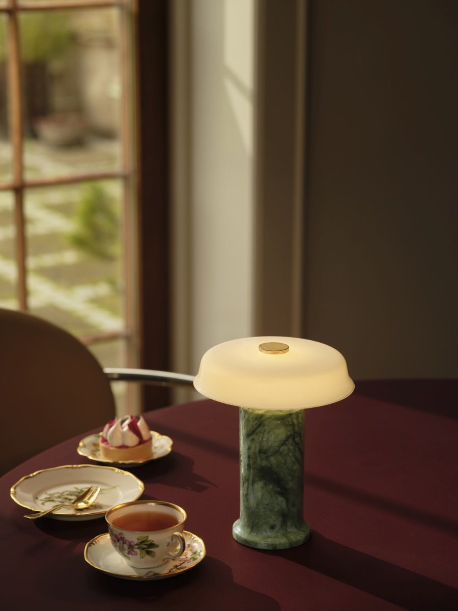 Design By Us Trip No. 2 Tr�dl�s Bordlampe H22 cm, Apple/Opal