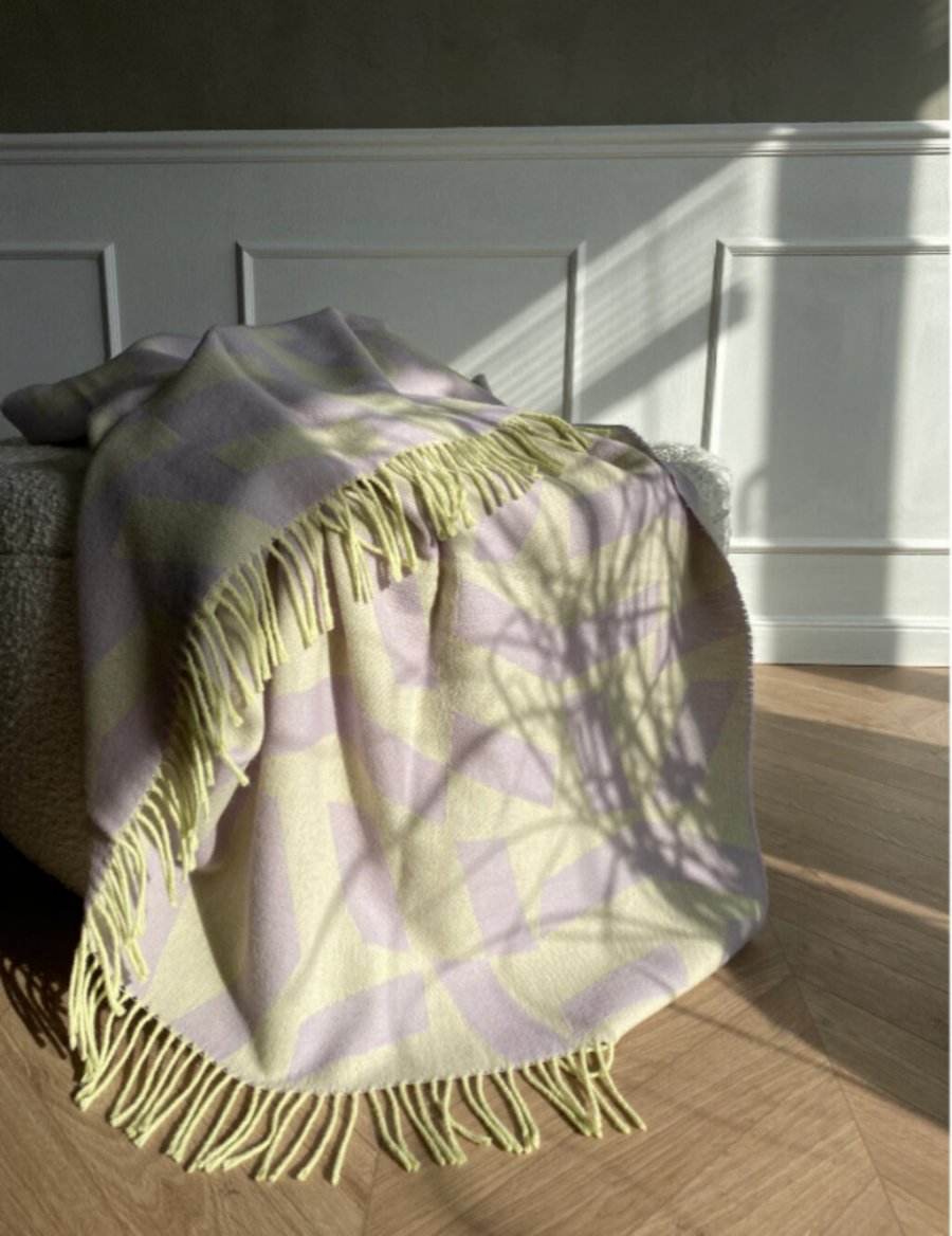 Silkeborg Uldspinderi Dashes Plaid 130x190 cm, Lilac Yellow