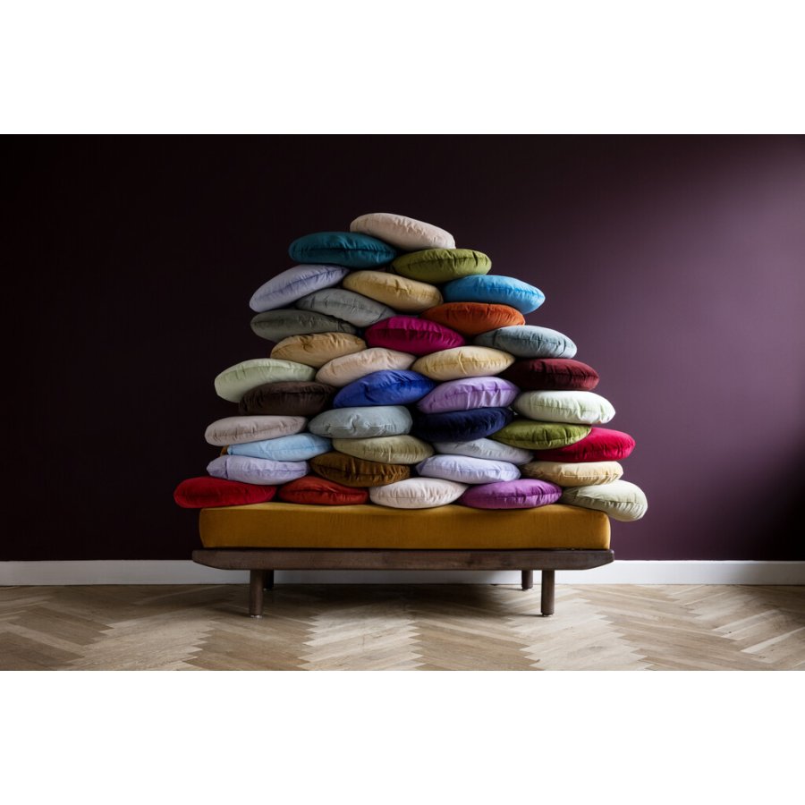 Christina Lundsteen Basic Round Pude �45 cm, Dark Blue