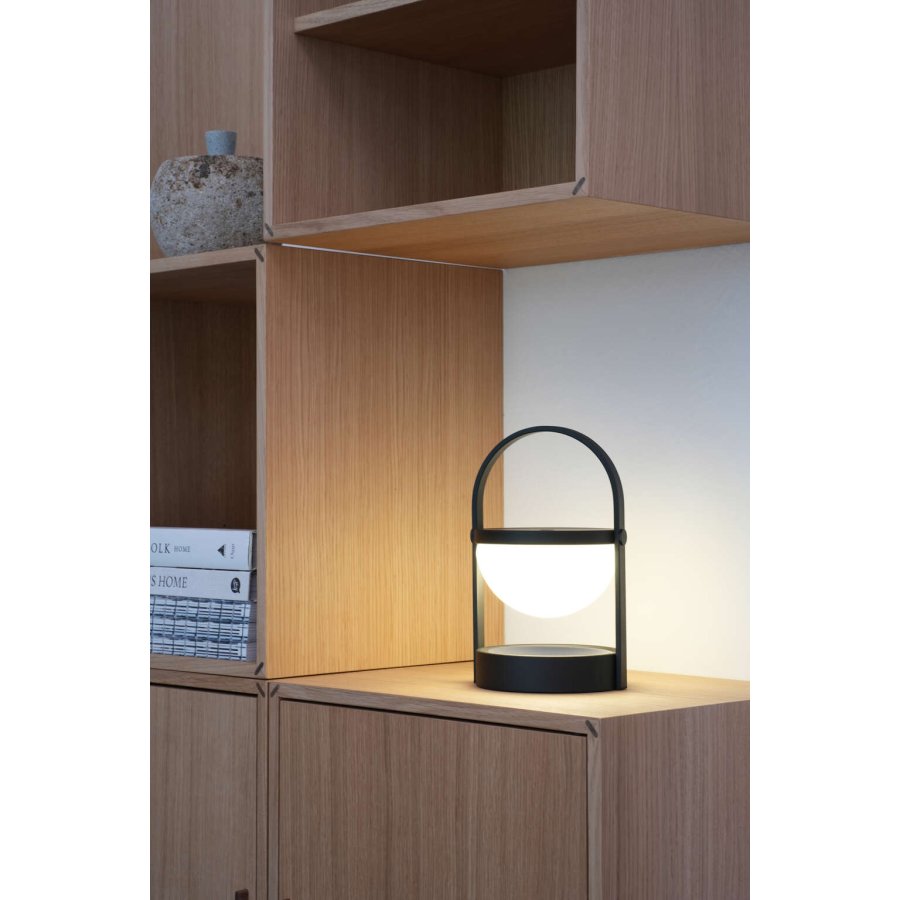 Andersen Furniture A-Flash tragbare Tischlampe H22 cm, Schwarz