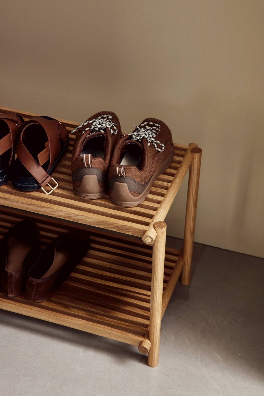 Andersen Furniture Column Schuhregal 83x41,6 cm, Eiche