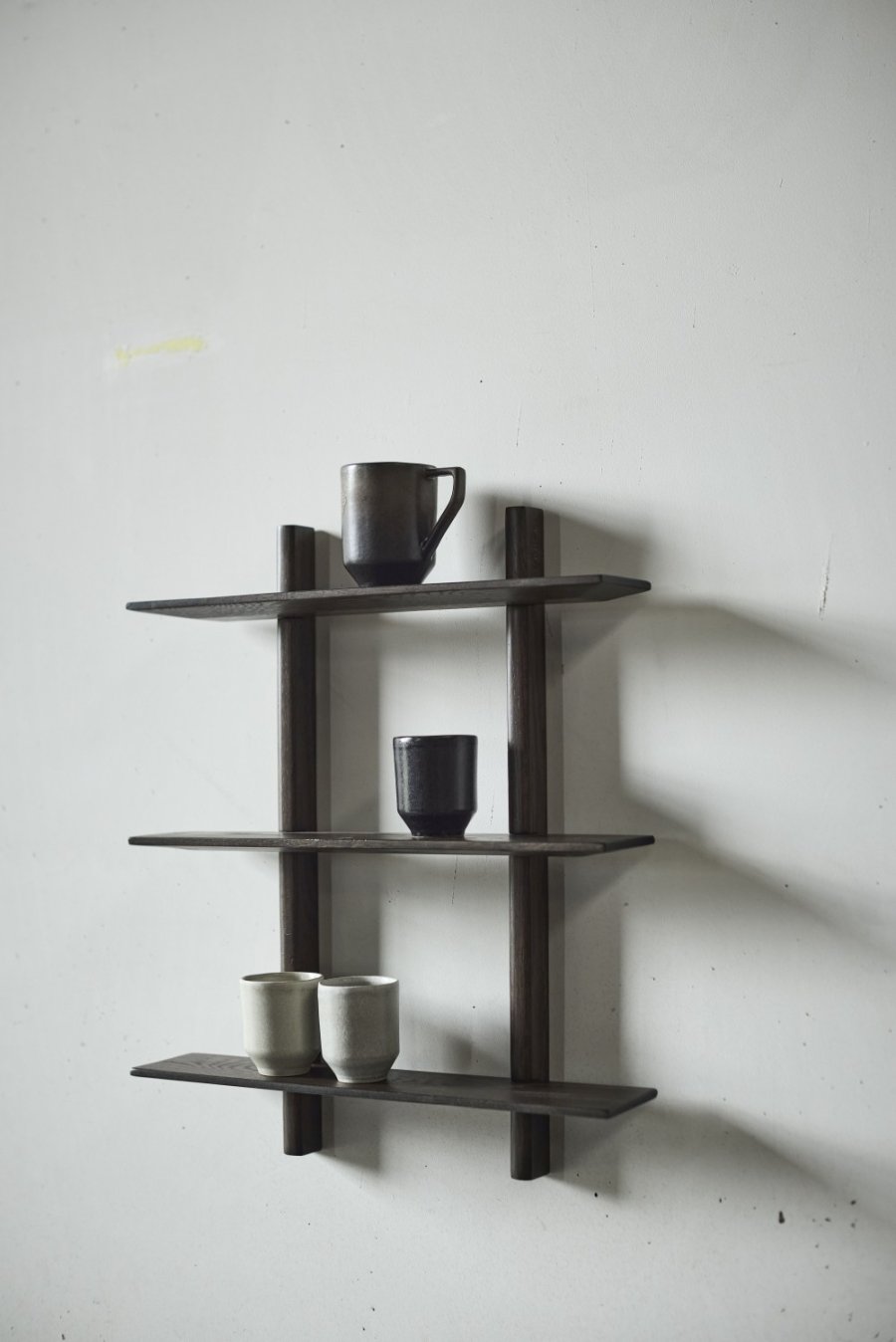 Muubs Noir Wandregal 50x60 cm, Dunkel Gebeizte Eiche
