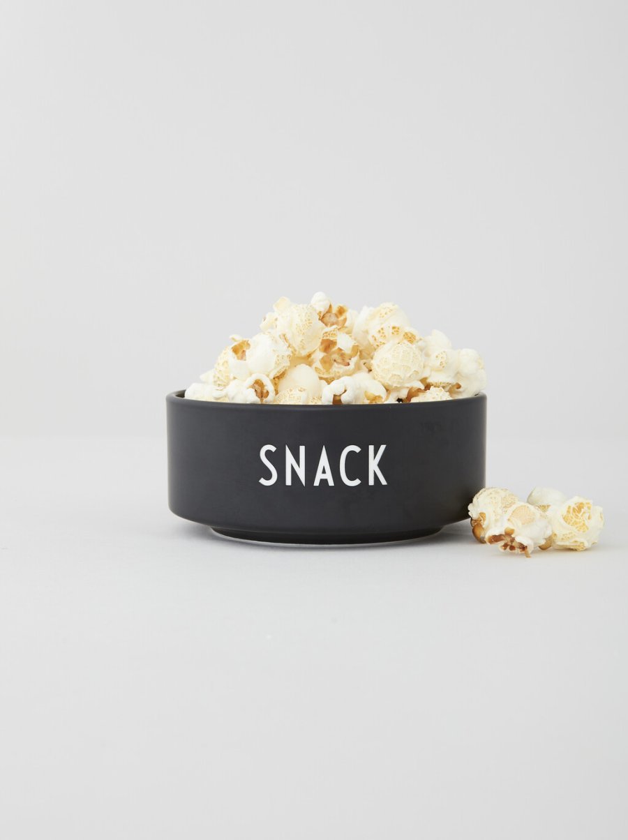 DESIGN LETTERS Snackskl Snack, Sort