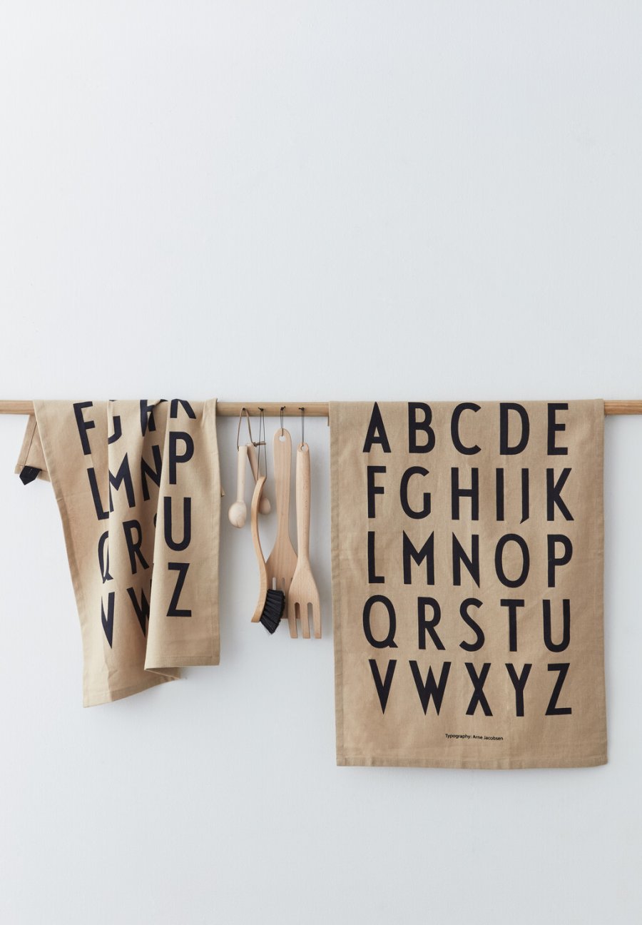 DESIGN LETTERS Klassisches Geschirrtuch 2er Set 60x40 cm, Beige