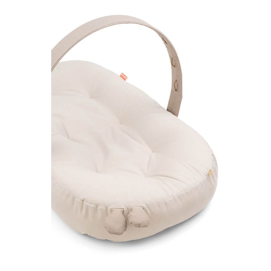 Done by Deer Raffi Lounge mit Aktivittsbogen 76 cm, Sand