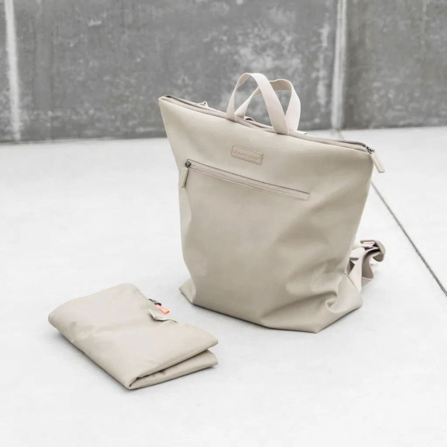 Done by Deer Wickelrucksack 45x40 cm, Sand