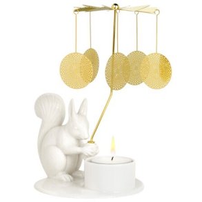 Dottir Nordic Design Winter Stories Teelichthalter 18 cm, Squirrel with Angel Chime