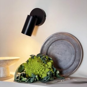 Dyberg Larsen Modern Vægspot 10,5 cm, Sort