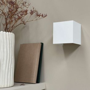 Dyberg Larsen Venus Væglampe LED 10 cm, Hvid