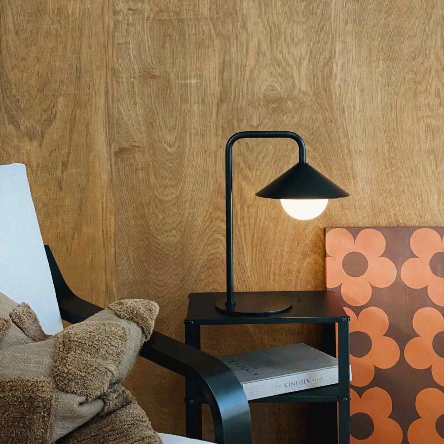 Dyberg Larsen Nova Udend�rs Bordlampe/Lyskugle LED m. Fjernbetjening H46 cm, Sort