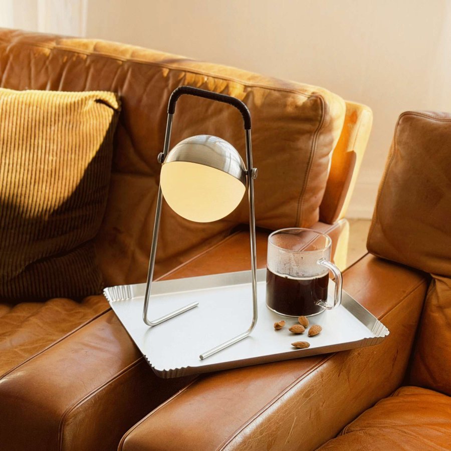 Dyberg Larsen Mova Akku-Tischlampe LED H31 cm, Schwarz