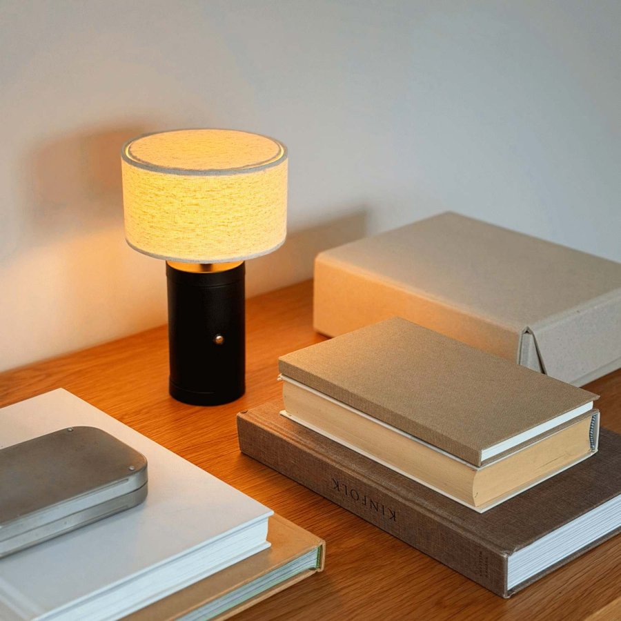 Dyberg Larsen Mellow Akku-Tischlampe LED H23 cm, Schwarz