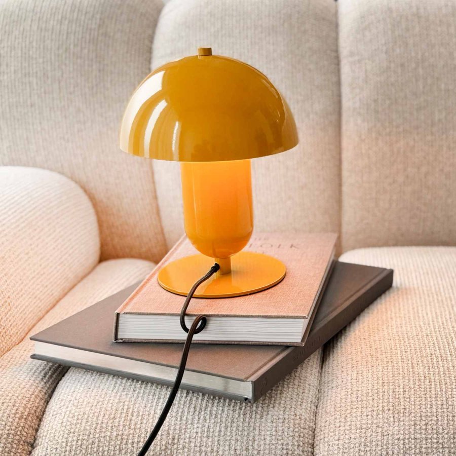 Dyberg Larsen Movie Bordlampe H27,5 cm, Karry