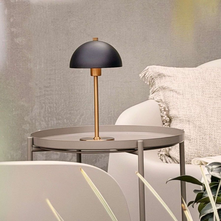 Dyberg Larsen Borås Akku-Tischlampe LED H30 cm, Sort/Messing