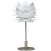 Dyberg Larsen PineApple Tischlampe H37 cm, Wei/Stahl