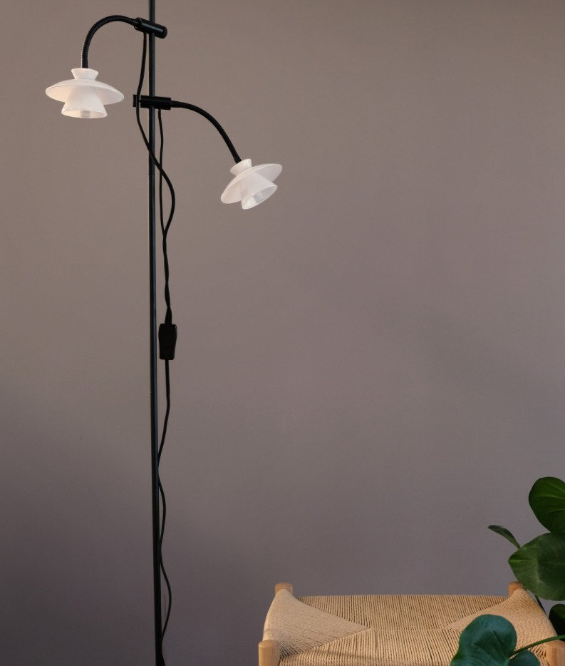 Dyberg Larsen Valby Stehlampe 160 cm, Schwarz