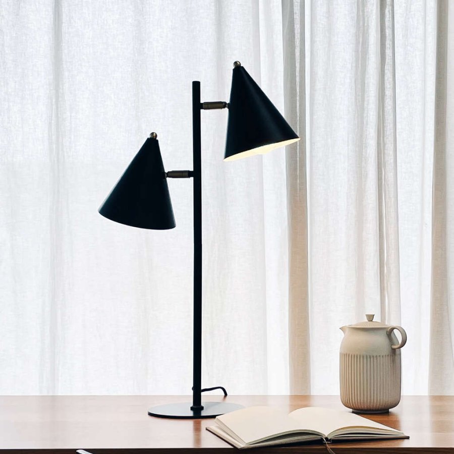 Dyberg Larsen Rouen Tischlampe H64 cm, Schwarz