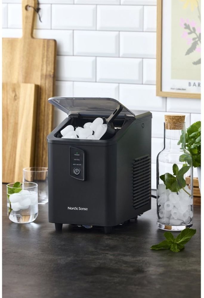 Nordic Sense Eisw&uuml;rfelmaschine 0,8 L, Schwarz