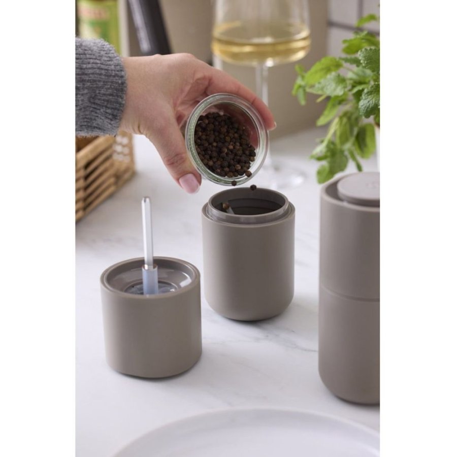 Rosti Agnes Pfefferm�hle H14,2 cm, Earth Grey