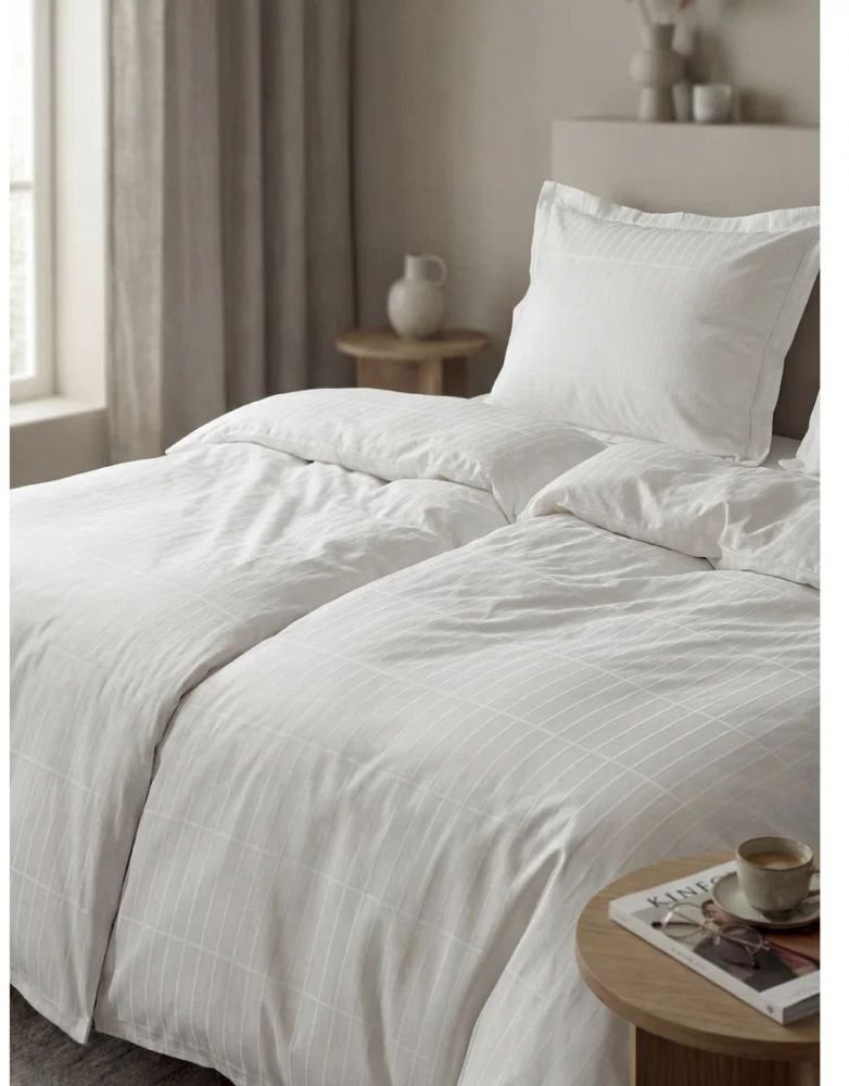 S&ouml;dahl Organic Essence Suite One Senget�j 140x200 cm, Optisk Hvid