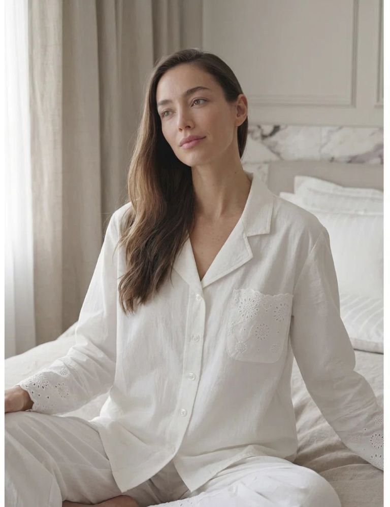 S&ouml;dahl Organic Weekend Stories Suite One Pyjamas S/M, Hvid