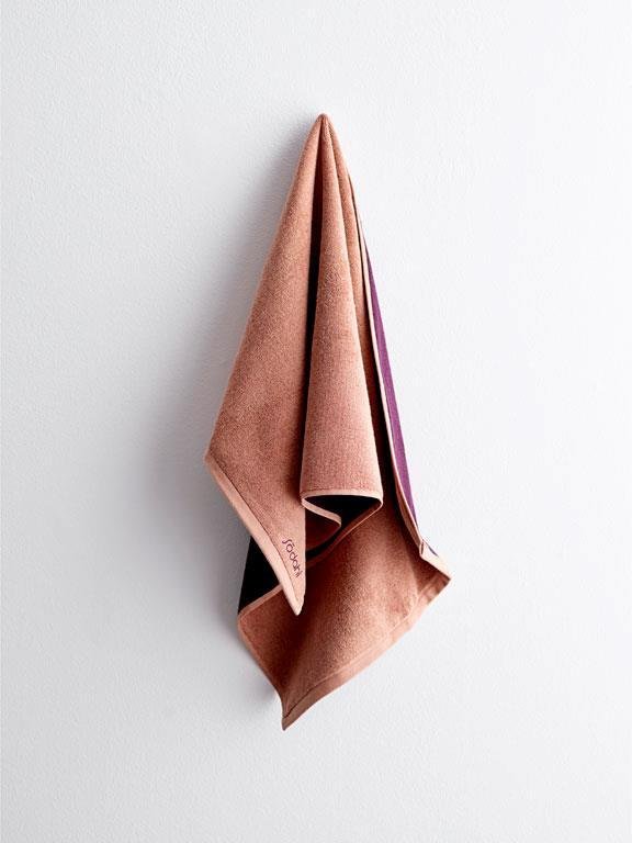 S&ouml;dahl Fragment H�ndkl�de 70x140cm, Plum/powder