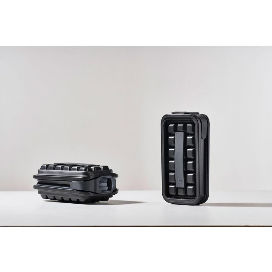 Zone Rocks Icemaker, Black