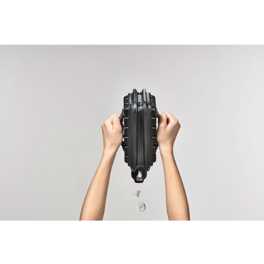 Zone Rocks Icemaker, Black