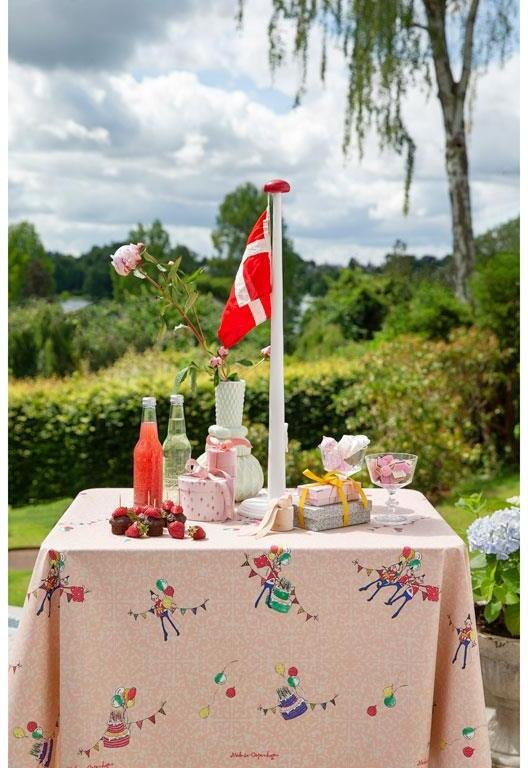 Medusa Copenhagen Fdselsdag Akryldug m. Antislip 140 cm, Pink