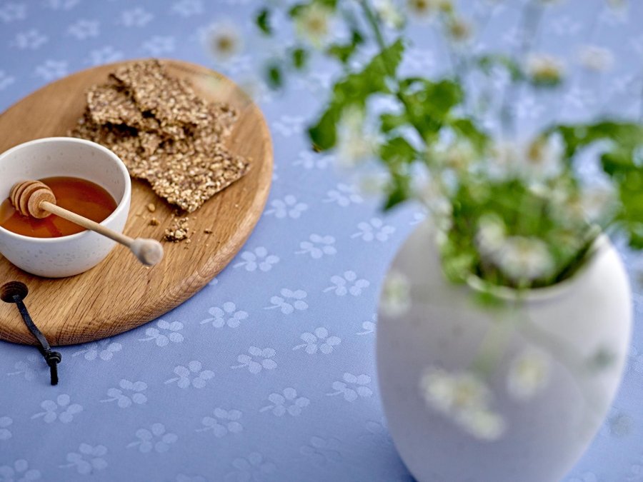 S&ouml;dahl Forget-me-not Damask Dug 140x370 cm, Sky Blue