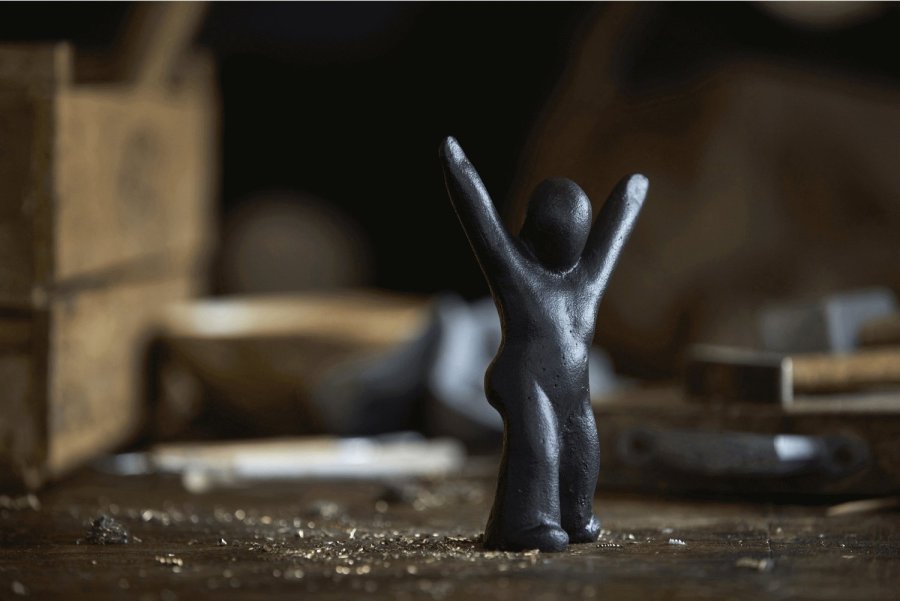 Mors Skulptur H14,5 cm, Schwarz