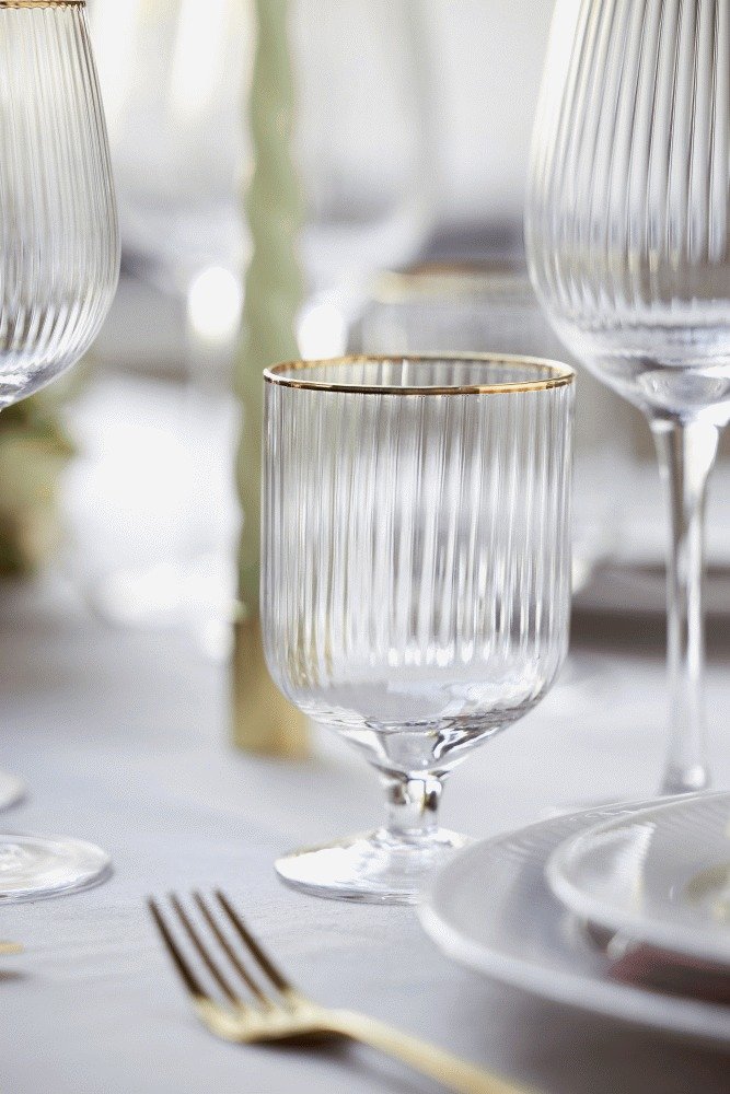 Lyngby Glas Palermo Vinglas Gold 4 stk. 30 cl
