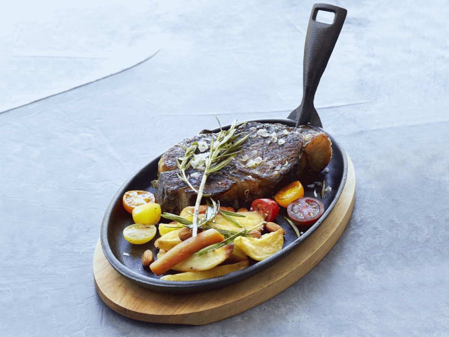 HOLM Teller 27x17 cm, Schwarz