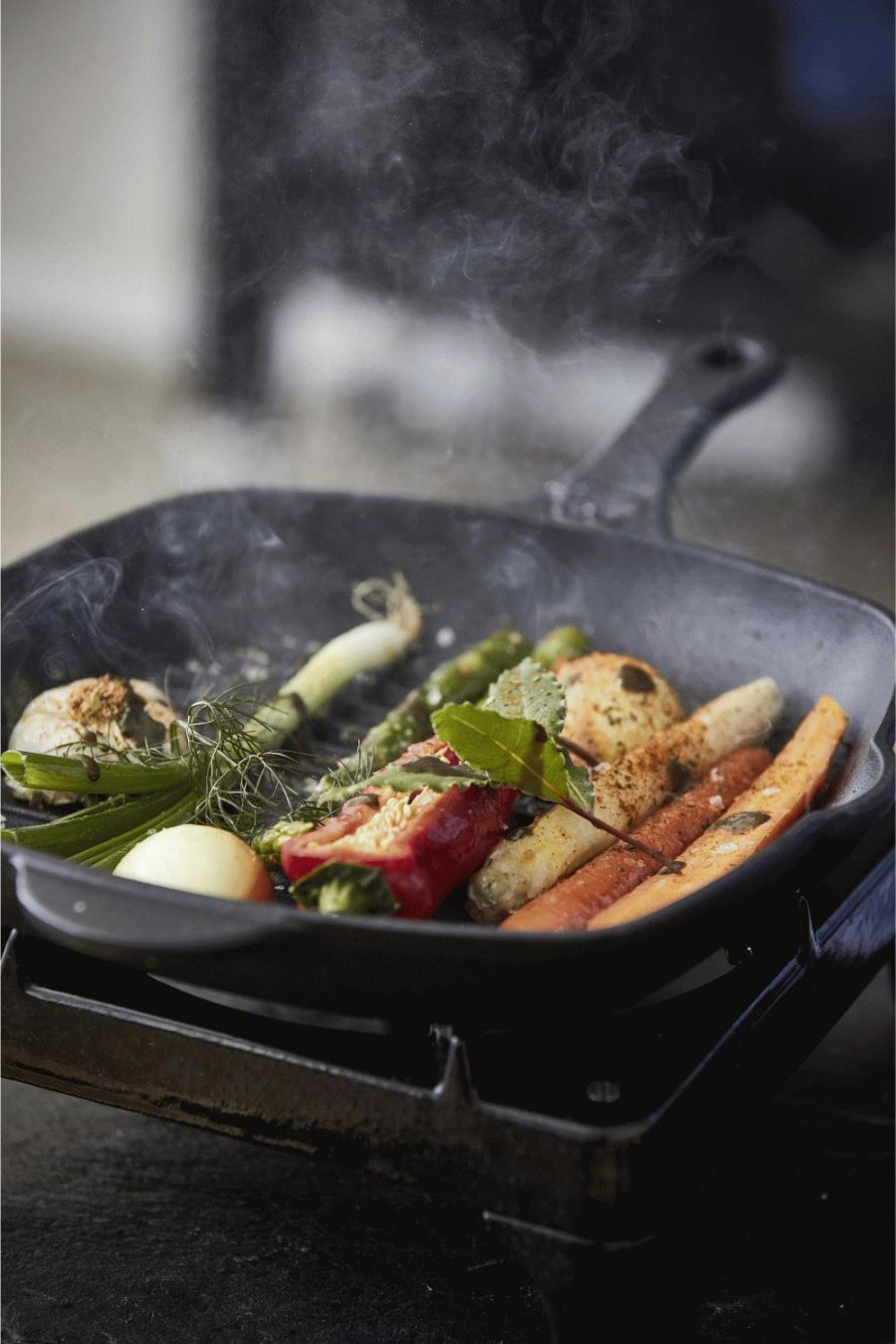 HOLM Grillpfanne 28x28 cm, Schwarz