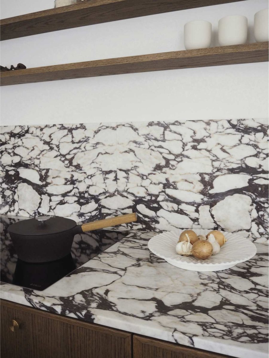 Mors Kasserolle 20 cm/1,7 L, Schwarz