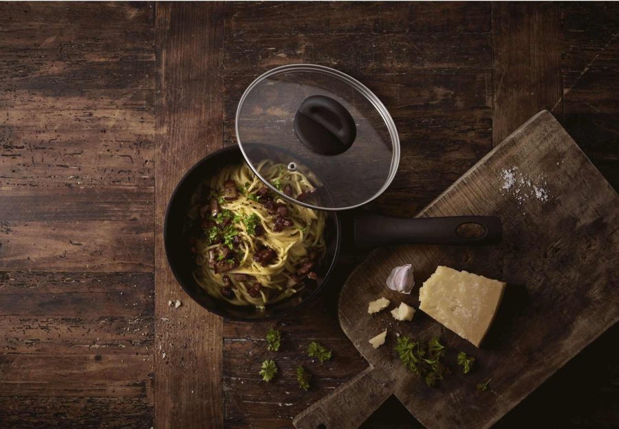 Pillivuyt Gourmet Ceramica Kasserolle 1,8 L, Schwarz