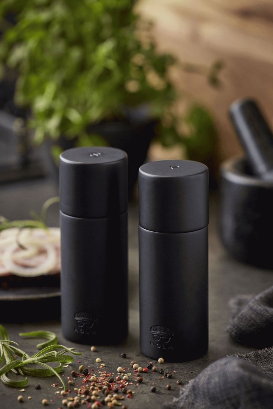 Holm Salz- und Pfefferset 15,2 cm, Schwarz