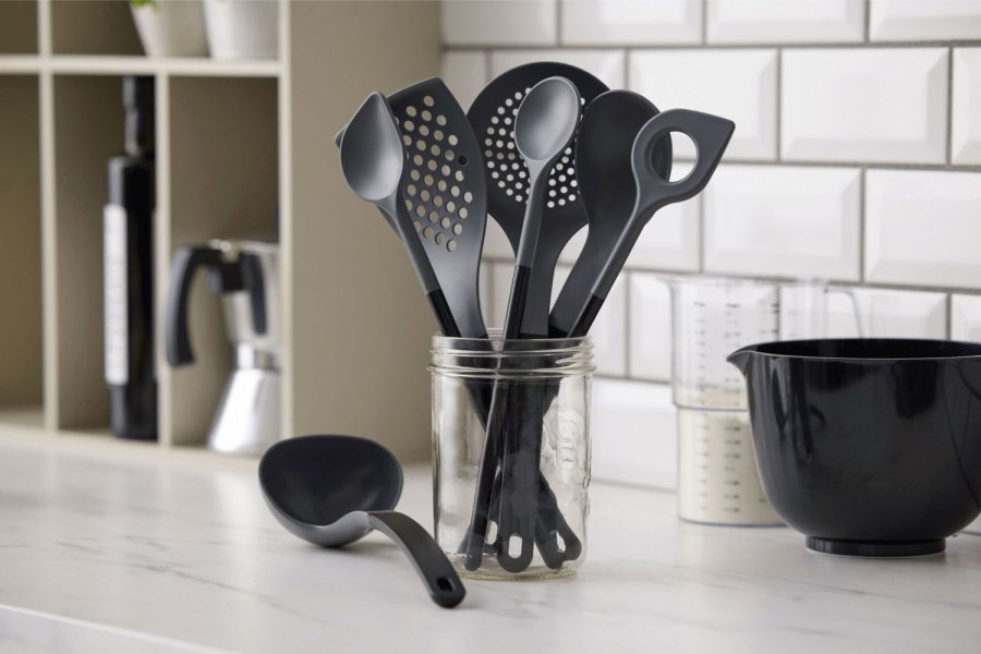 Rosti Optima R�hrl�ffel mit Loch 31 cm, Schwarz