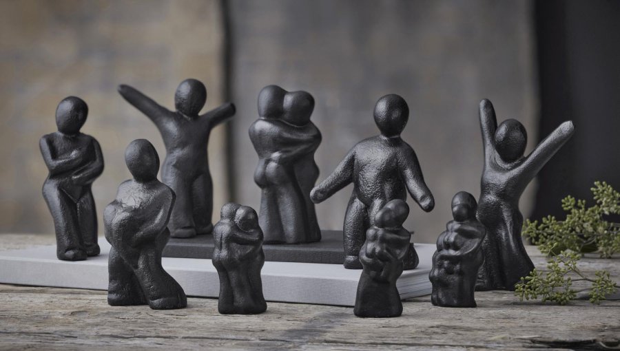 Mors Skulptur Love Lives in Us H8,5 cm, Schwarz