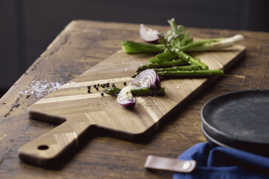 HOLM Servierbrett 55 cm, Akazie