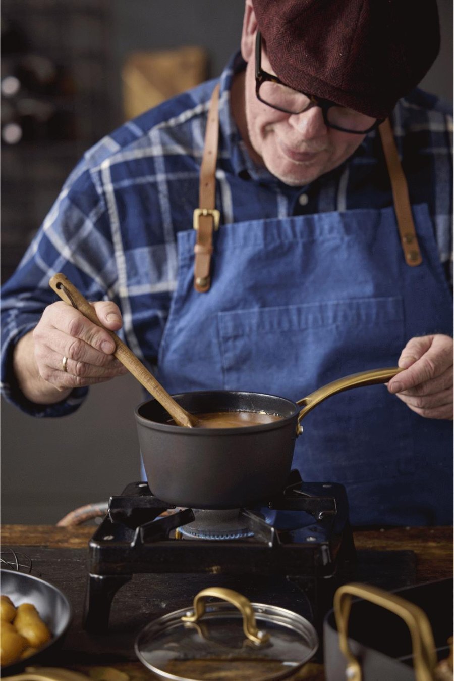 HOLM Brasserie Kasserolle mit keramischer Antihaftbeschichtung 1,5 L