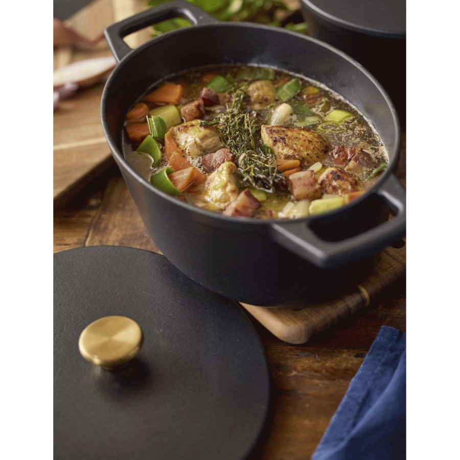 HOLM Oval Gusseisenpfanne 3,8 L