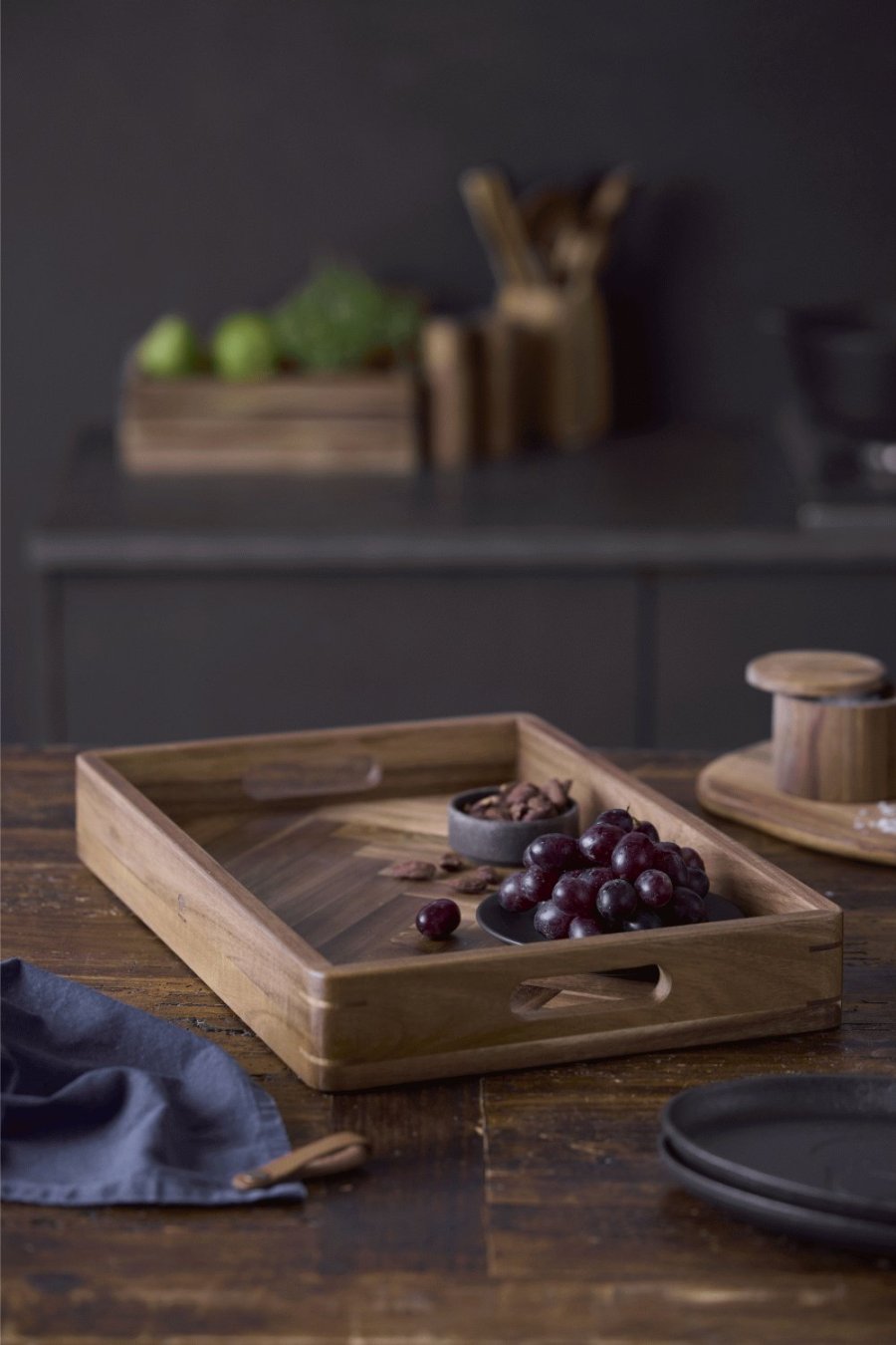 HOLM Serviertablett 30,5x45,7 cm, Akazie