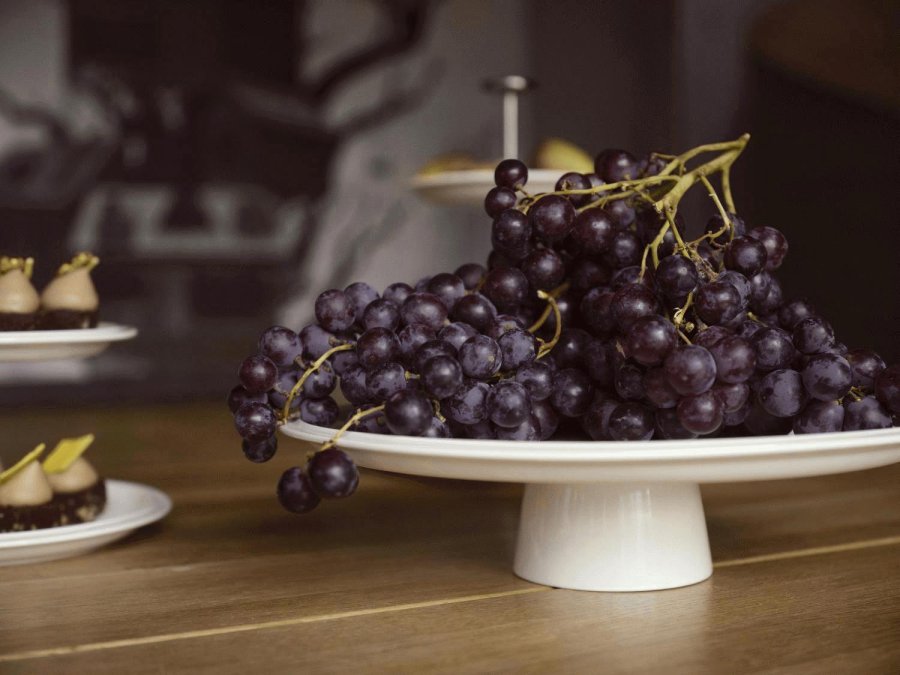 Zone Denmark Eau Lagkagefad 32 cm, Offwhite